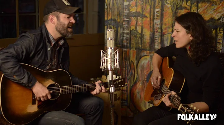 Folk Alley Sessions: Jeffrey Foucault and Kris Del...