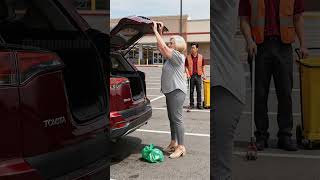 Woman Litters in Parking Lot, Gets Instant Karma! #littering #karma #drama