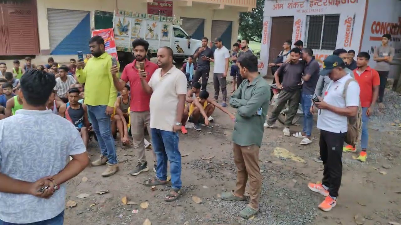 5 kilometre running ke liye ready horahe hai#army #motivation #viral #sports #1600mtrruning #runner 