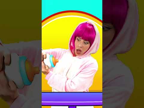 Бутылка молока 🐮 | Развивающие Песенки Для Малышей | Dominoki