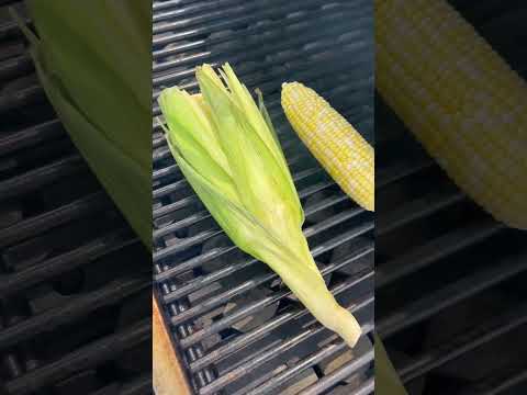 Videó: Le kell szednem a kukoricát grillezés előtt?