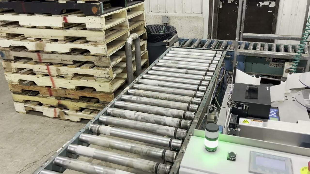 Case Labeler with Tamp Pad applicator