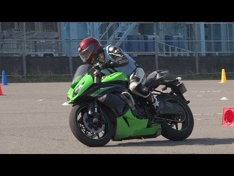 2017 4 16 MSGC Moto Gymkhana Training ZX-6R 選手 ZX-6R - YouTube