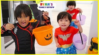 trick or treat pretend play with ryans family halloween special