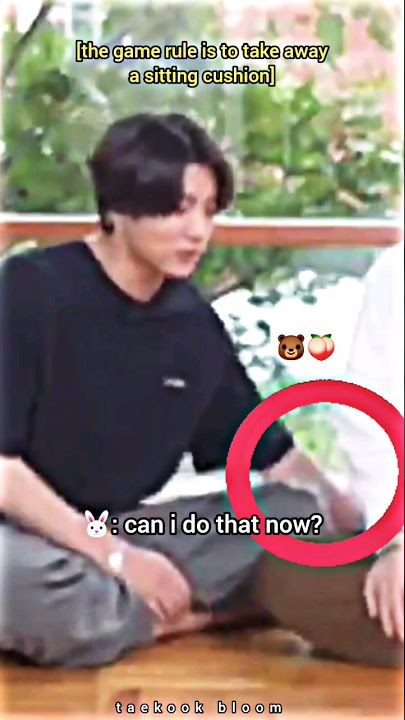 What's Jungkook holding 👀🍑? Taehyung literally exposed him 😆 #shorts #taekook #youtubeshorts