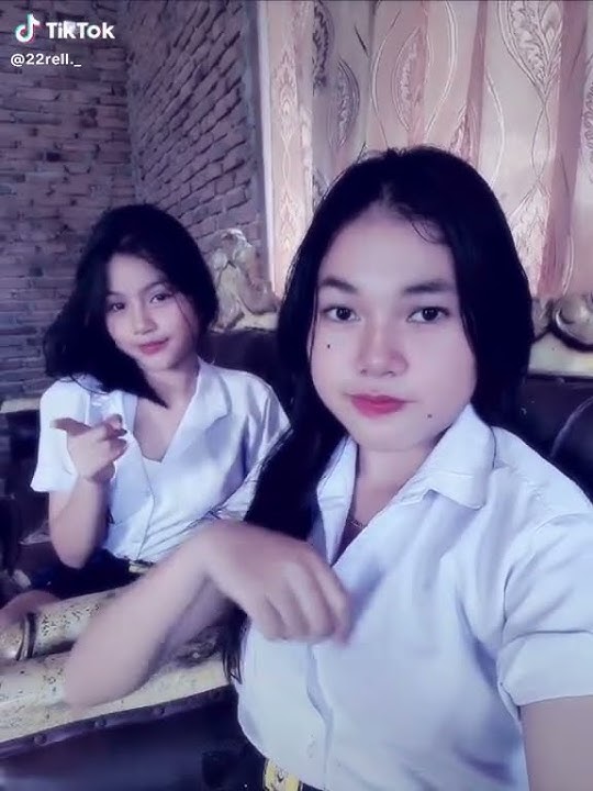 TIKTOK ESEMPEH GUNUNG GEDE