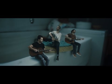 Πάνος Μουζουράκης - Ζήτημα Χρόνου ft. Απόστολος Βαλαρούτσος, Γιώργος Μυλωνάς (Official Music Video)