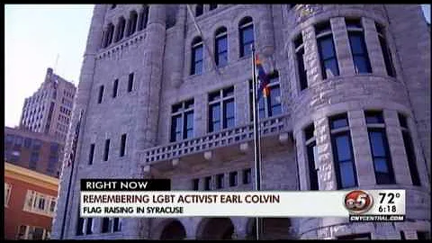 Community gathers to honor Earl Colvin