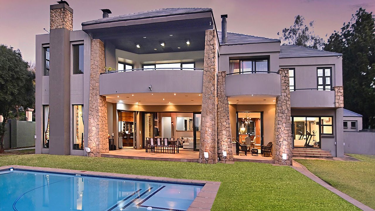 5 bedroom double-storey house for sale in Blue Hills Country Estate | Pam Golding Properties