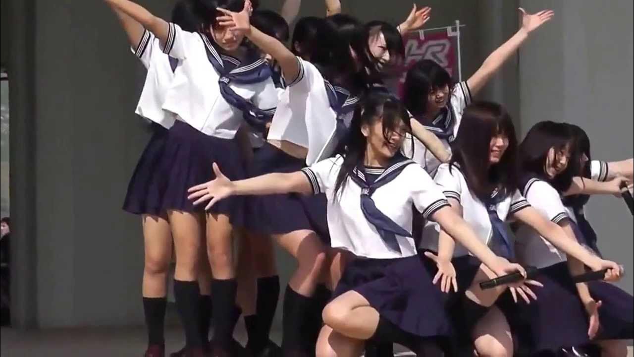 Cute Japanese Students Dance