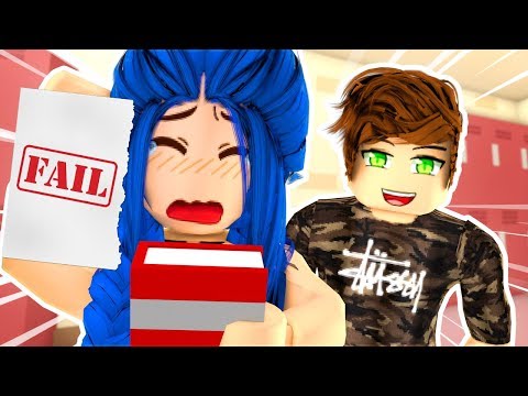 I'm FAILING school in Roblox Royale High School!