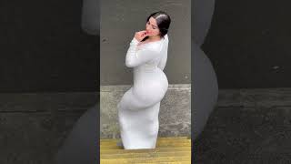 ameliacurv 1752354000 3675334695572688271 57232940806