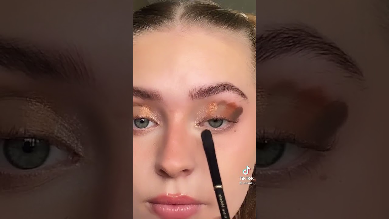 Viral eyeshadow hack!🥰