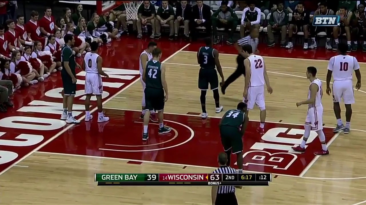 Koenig to Happ for the Dunk vs. Green Bay