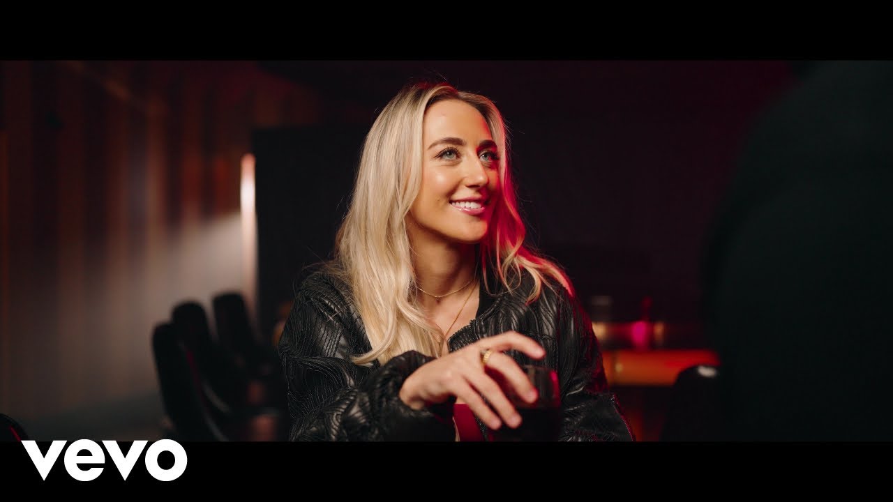 Sounds | Ashley Cooke - the f word
