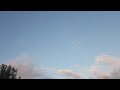سماء زرقاء مع غيوم منظر رائع للتصميم والمنتاج        