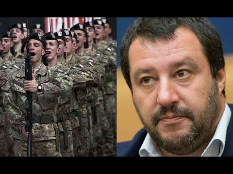 Salvini vuole reintrodurre il Servizio Militare per ragazzi e ragazze: "almeno un bel annetto".