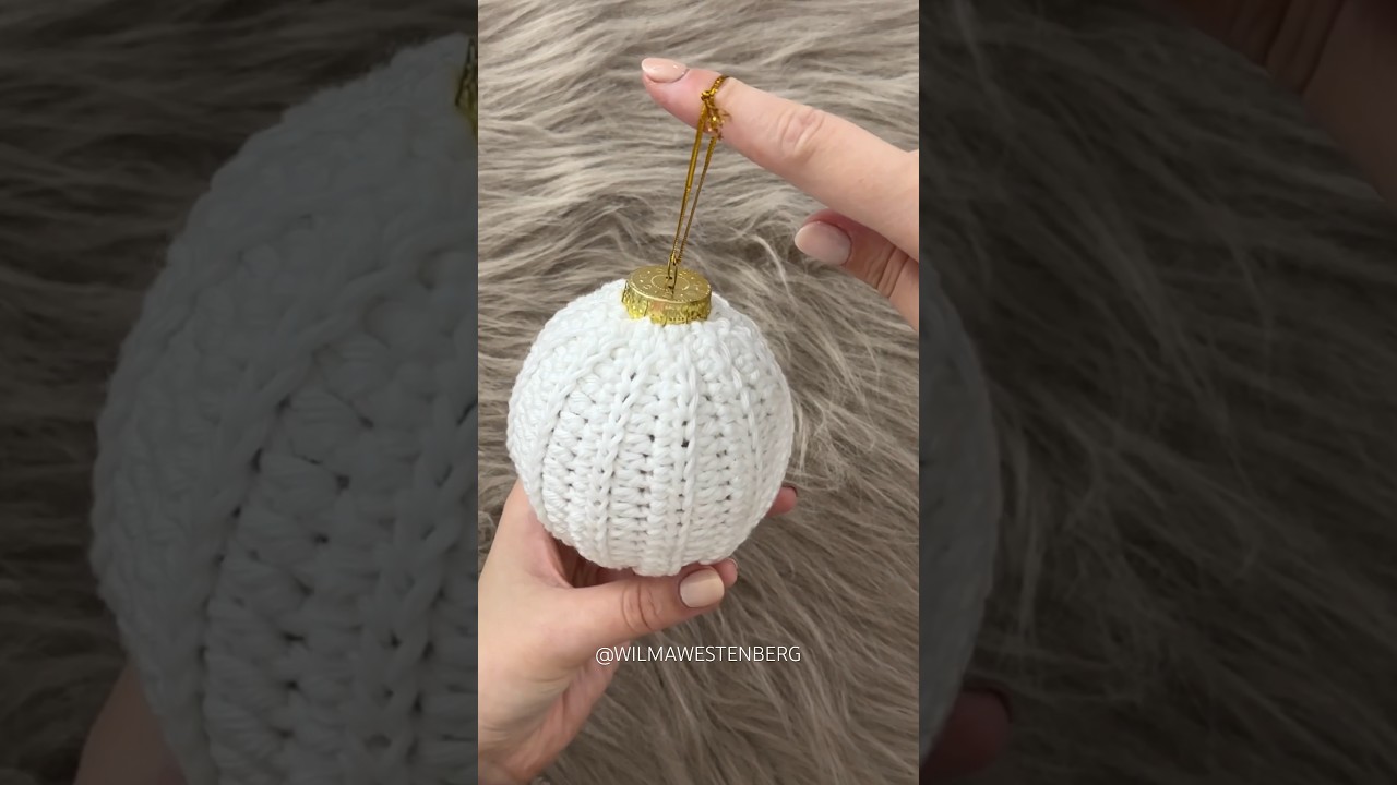 Glowing crochet ornaments 🎄✨ 
