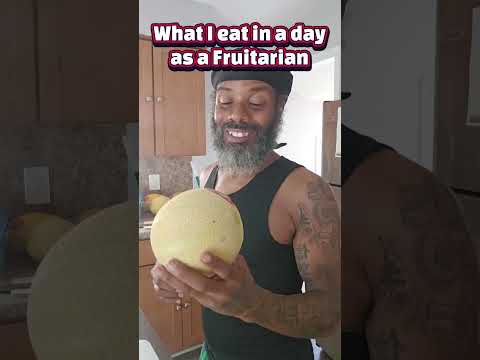 What I eat in a day as a Fruitarian. #fruitarian #newvideo #eatraw #realfood #fruit #whatieatinaday