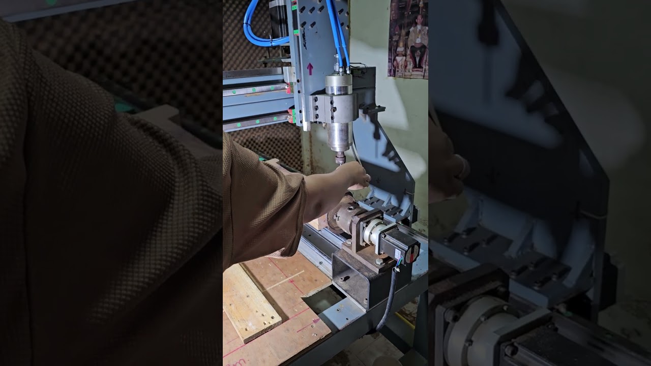 สอนใช้ CNC 4 แกน กัดชิ้นงาน