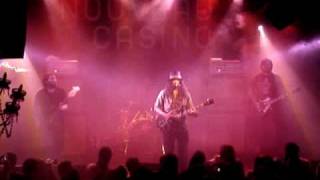 Brant Bjork - Turn Yourself On - Paris 2010