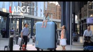 Video thumbnail of "FIAT 500L TVC (Europe 2013)"