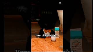 yarın okullar açılıyo😰😰