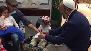 Binyamin In Mearat Hamachpela Resimi