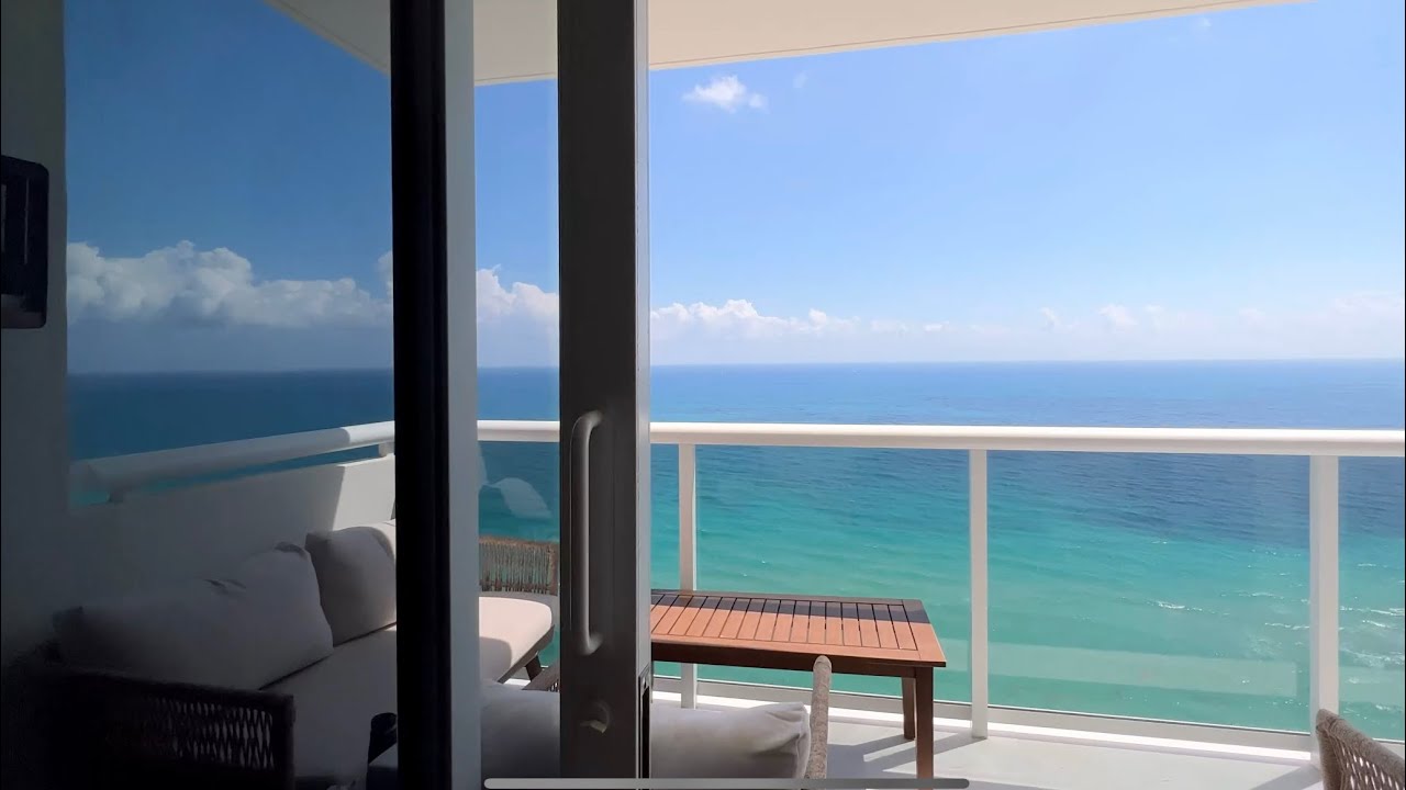 For rent! The Most beautiful condo in Hallandale Beach.. Period!