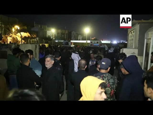 Funeral for protesters killed in Nasiriya clashes - YouTube