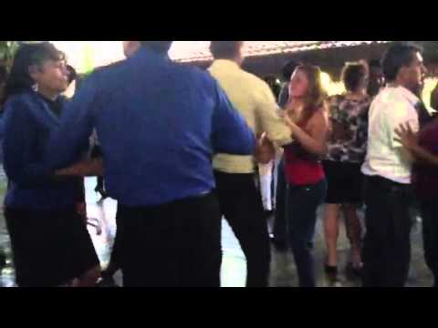 El estilaso de los dela Sancha - YouTube