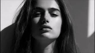 Marie Plassard -The Look (Q o d ë s Remix)