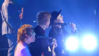 According2g.com presents "Dear Life" and "I Turn My Camera On" by Beck and Britt Daniel, MSG