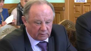 Горно-Алтайск готовится к Первомаю(Шествие трудовых коллективов, обновление Доски почета и праздничный концерт. В Правительстве региона сост..., 2016-04-15T09:57:18.000Z)