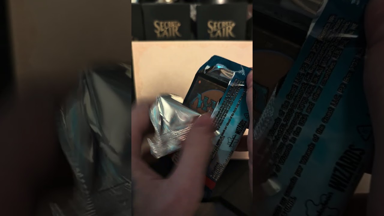 Opening Avatar Scene box part 1!!