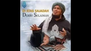 Derry sulaiman diatas sajadah