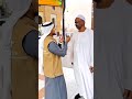 مذيع سأل شخص بالحرم لو رأيت النبي ماذا تقول له فتأثر بشدة وقال مذيع سأل شخص بالحرم لو رأيت النبي ماذا تقول له فتأثر بشدة وقال