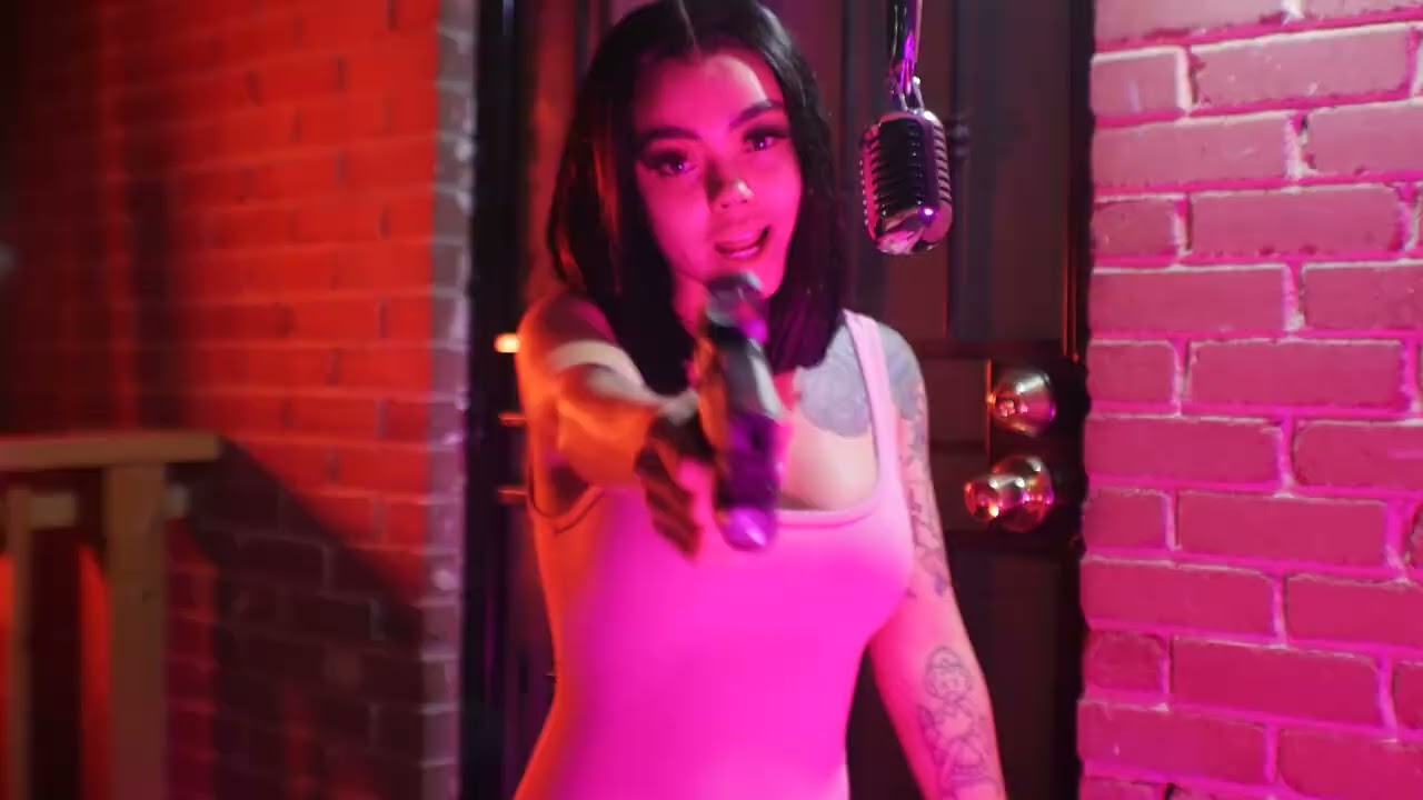 Big Red - 229 Flow (Fresh It Live Performance) auf YouTube ansehen Big Red - 229 Flow (Fresh It Live Performance) auf YouTube ansehen