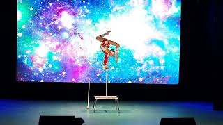 картинка: Цветкова Антонина.Принцесса Марса.Эквилибр на тростях.2022 год