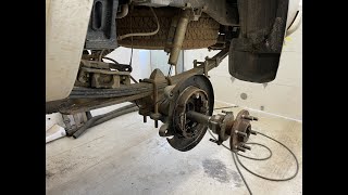 Nissan Frontier M226 axle seal replacement
