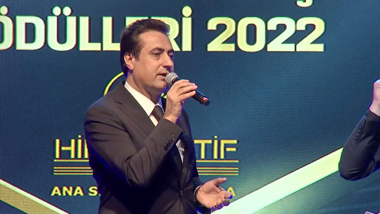 HALİS KAHRİMAN/İNŞAAT SEKTÖRÜ YILIN İŞ ADAMI ÖDÜLÜ/3. TÜRKİYE İNOVASYON VE BAŞARI ÖDÜLLERİ