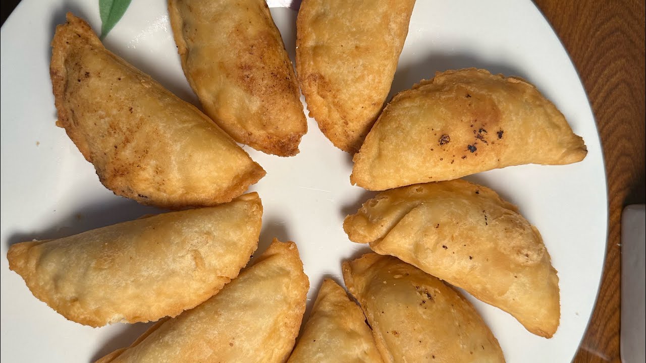 Ghar Ki Perfect Holi Special Gujiya 🥟 | Crispy Outside Soft Inside | Step-by-Step Recipe #gujiya 