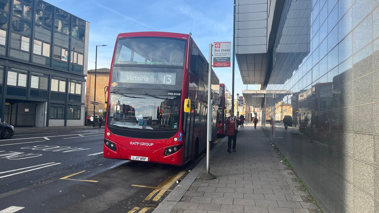 London Bus Route 13 North Finchley To Victoria YouTube london-bus-route-13-north-finchley-to-victoria-youtube