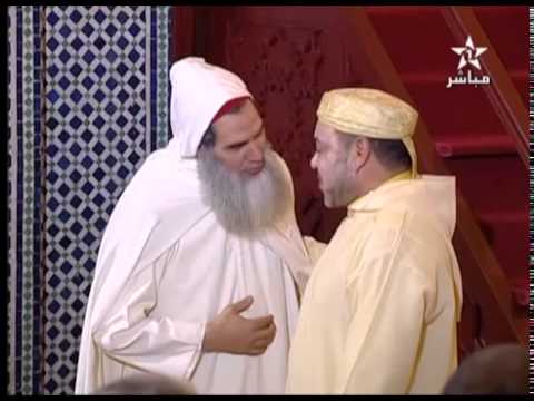 Mohamed Fizazi discute avec le Roi Mohammed VI