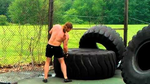 Superior Conditioning Battling Ropes and Sledgehammer