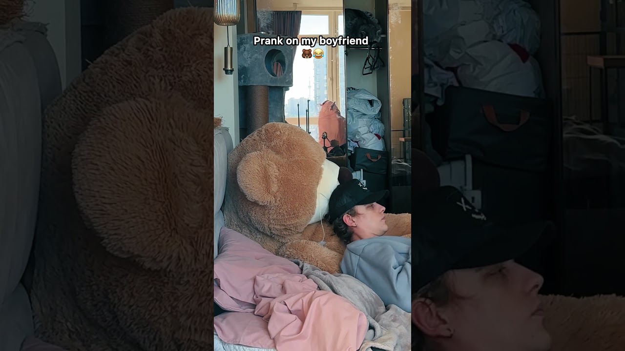 His reaction 😂 Prank on my boyfriend…
