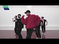 Capture de la vidéo 뱀뱀 (Bambam) 'Pandora' Dance Practice (Moving Ver.)