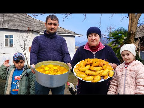 ANOTHER HOLIDAY-MOOD DAY IN OUR VILLAGE | GRANDMA NAILA COOKING COPIOUS UNIQUE DISHES FOR THE FAMILY