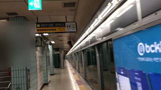 보문역 환승 20181210 서울6호선에서 우이신설선 보문역으로 환승 Korea Seoul metropolitan