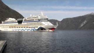 Aida Blu - Eidfjord 28 April 2011